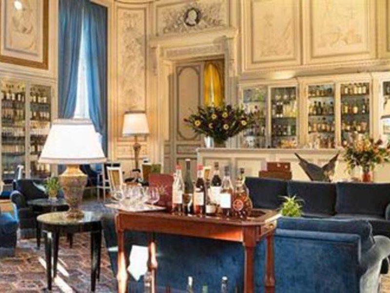 Chateau D'Esclimont Saint-Symphorien-le-Chateau Eksteriør bilde