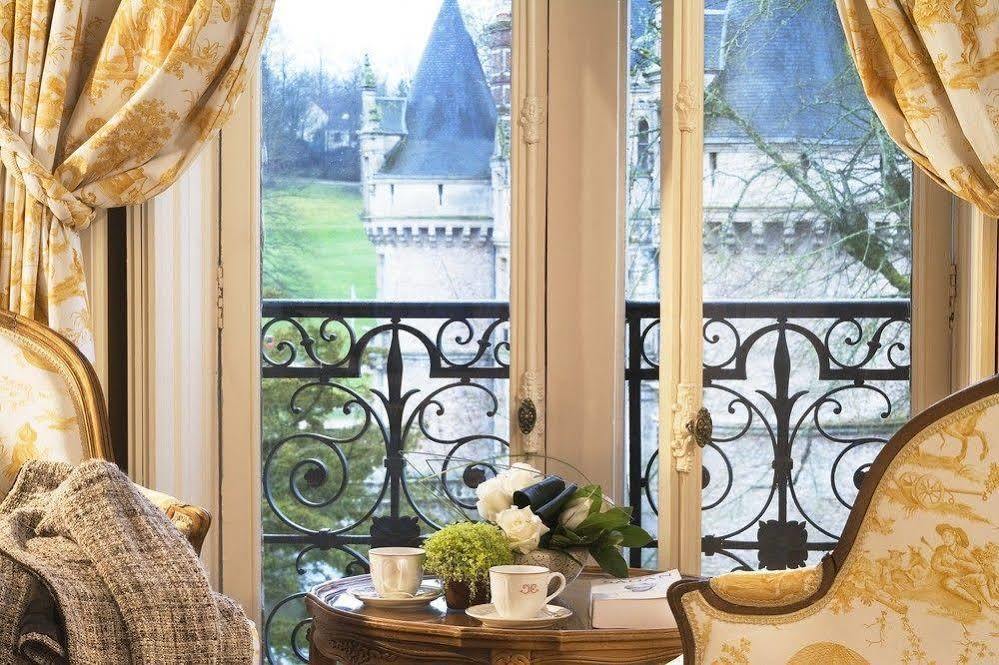 Chateau D'Esclimont Saint-Symphorien-le-Chateau Eksteriør bilde